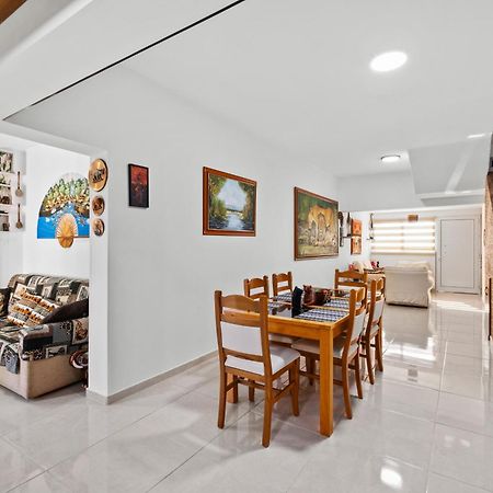 Demetris Apartment Meneou Exterior photo
